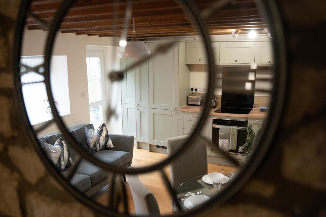 2 Bedroom Charming & Luxury Malt Cottage, Garden, Netflix, Free Parking Bourton-on-the-Water Bagian luar foto