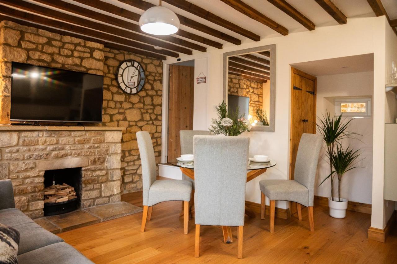 2 Bedroom Charming & Luxury Malt Cottage, Garden, Netflix, Free Parking Bourton-on-the-Water Bagian luar foto