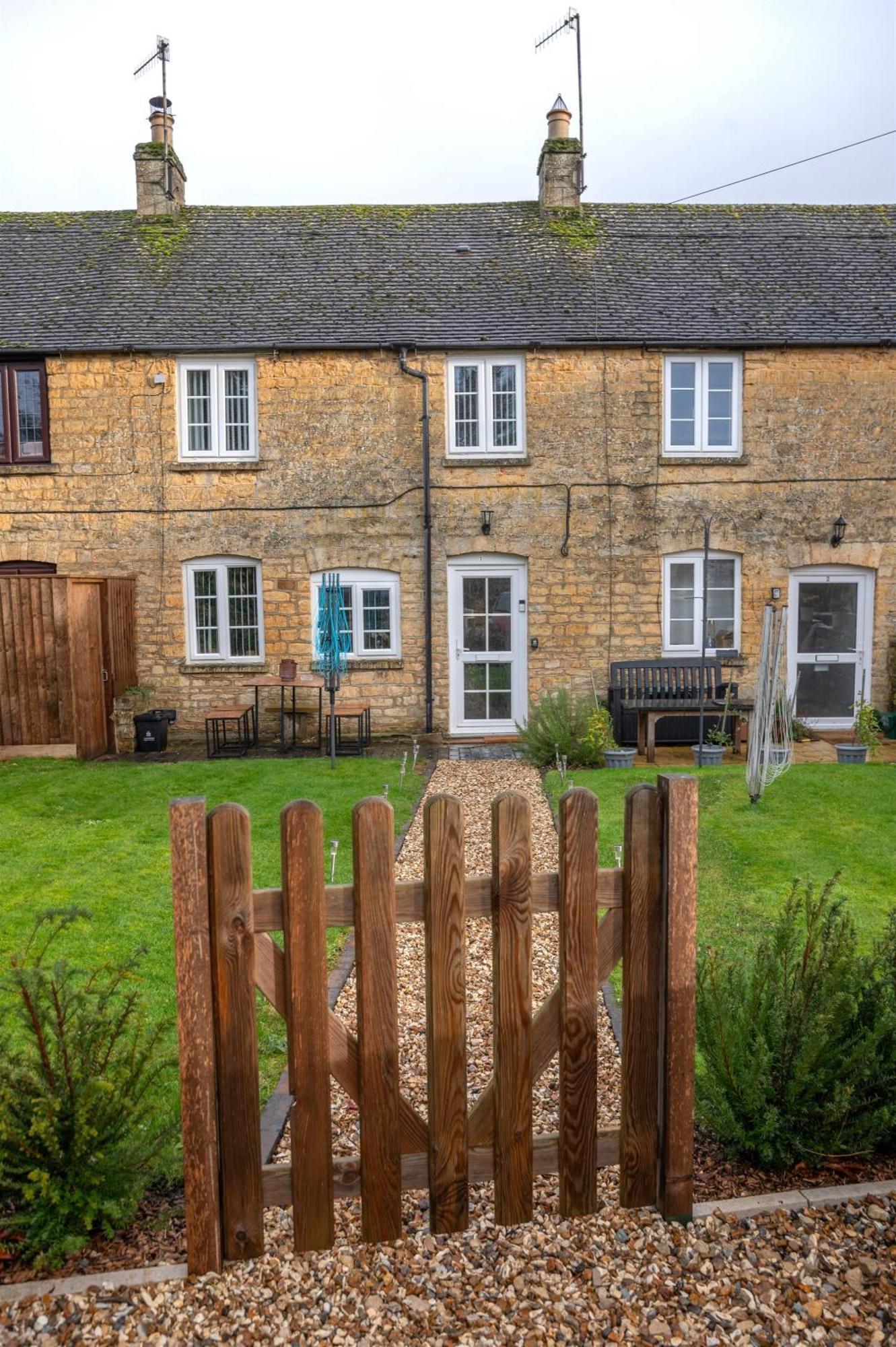 2 Bedroom Charming & Luxury Malt Cottage, Garden, Netflix, Free Parking Bourton-on-the-Water Bagian luar foto