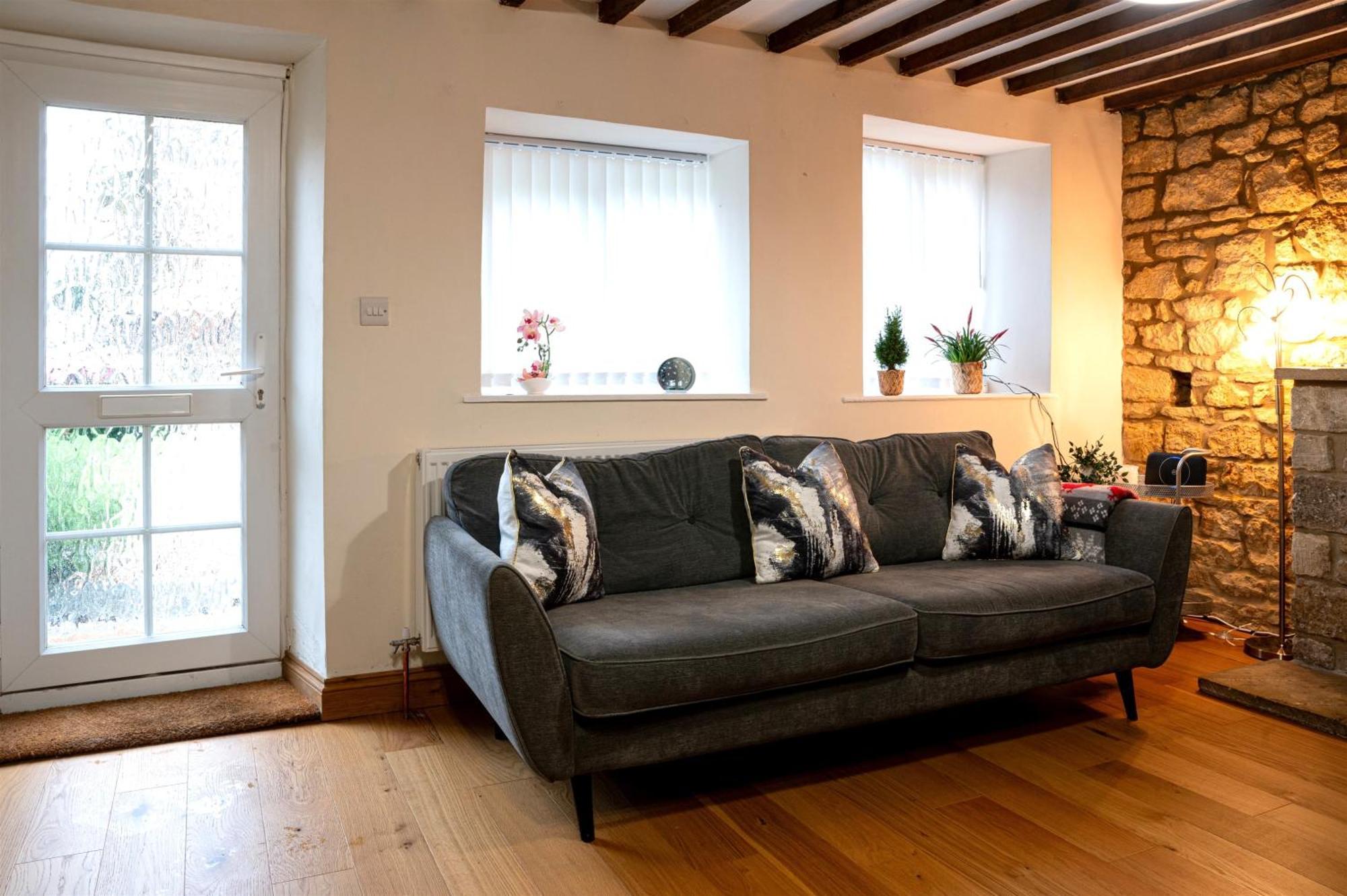 2 Bedroom Charming & Luxury Malt Cottage, Garden, Netflix, Free Parking Bourton-on-the-Water Bagian luar foto